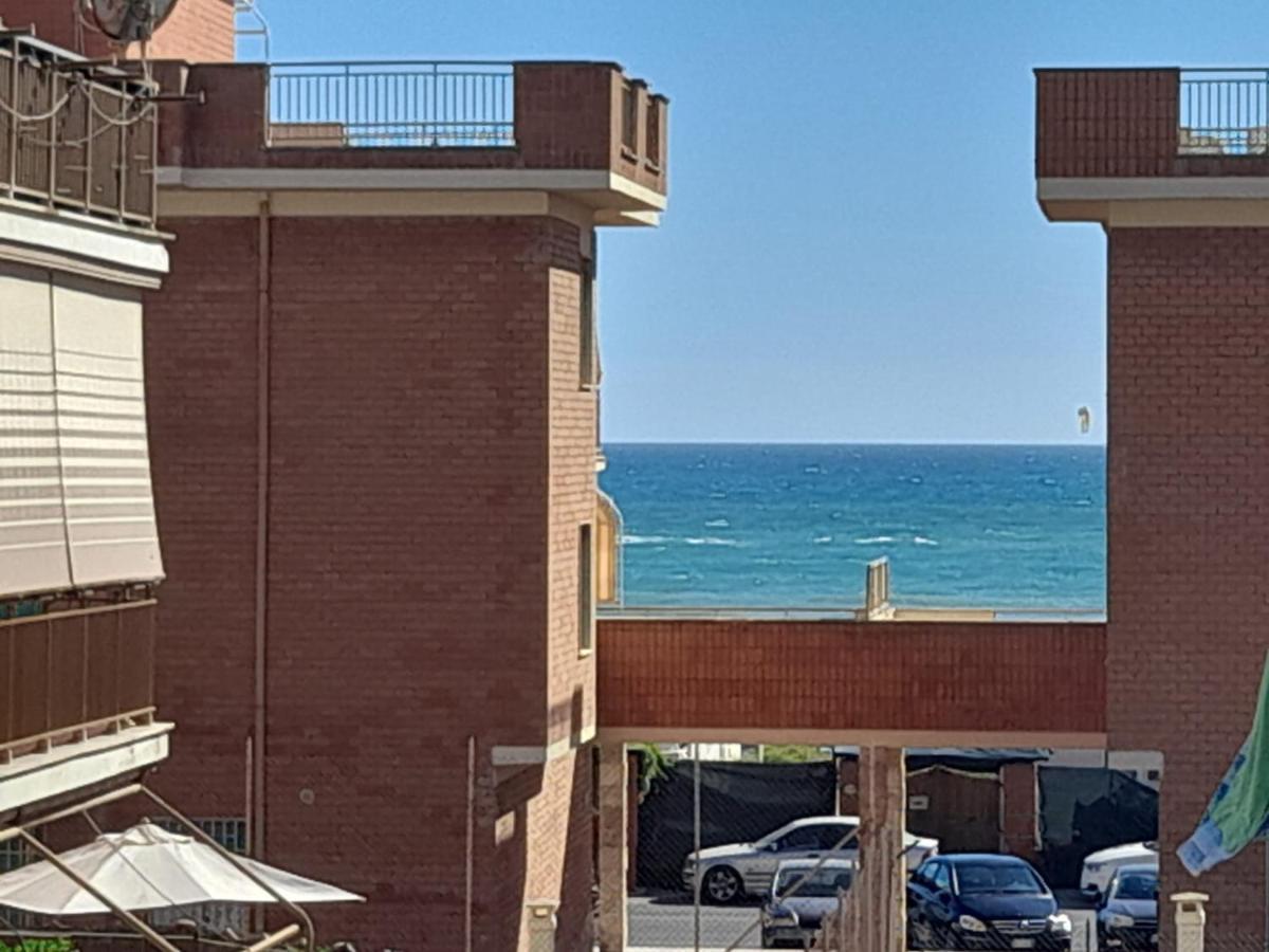 Casa Al Mare Apartment Torvaianica Exterior photo